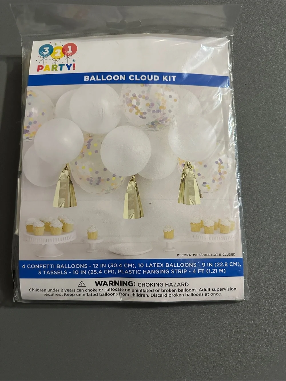 Balloon Cloud Kit - White with Gold Tassels